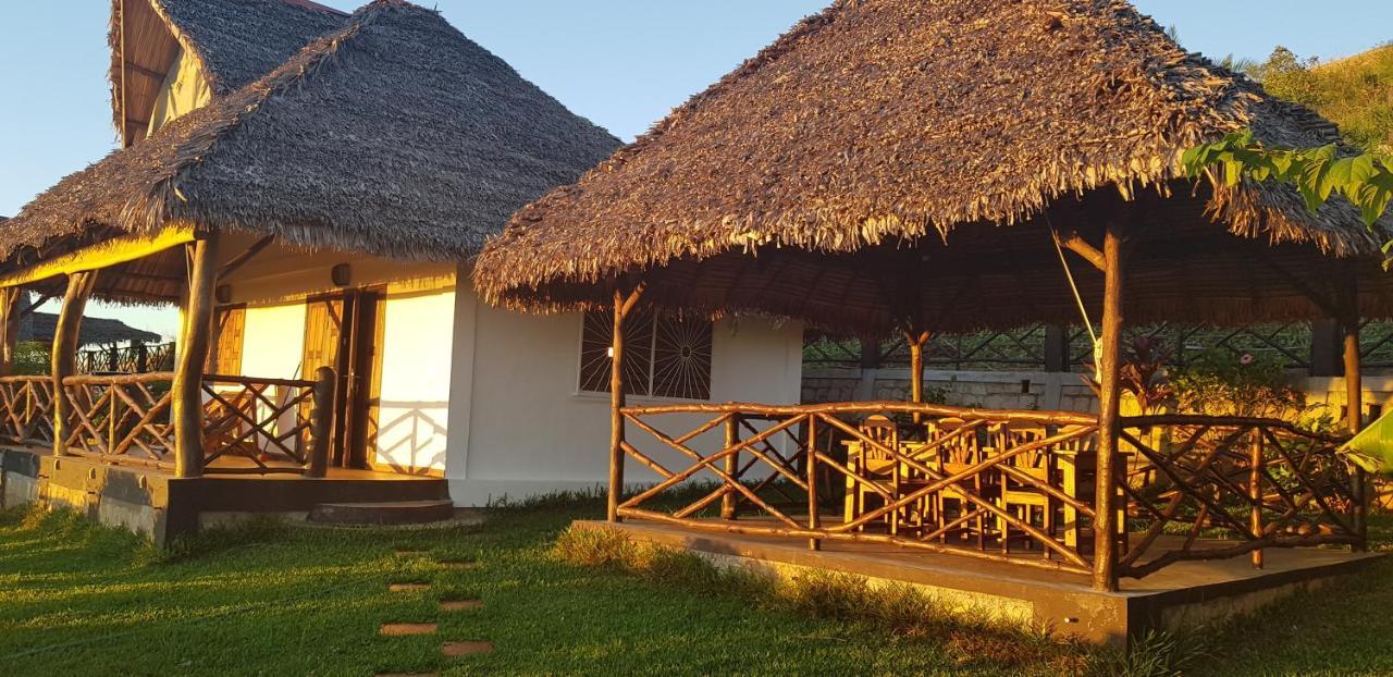 Villa Nosy Detente Exterior photo