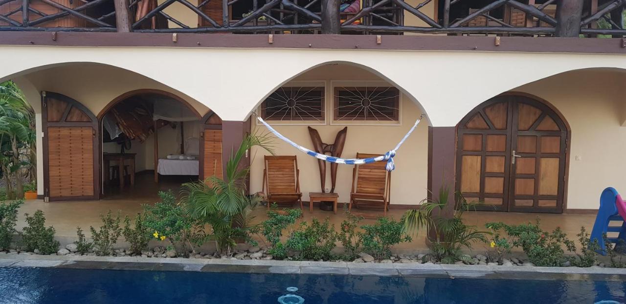 Villa Nosy Detente Exterior photo
